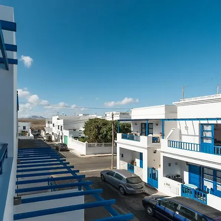 Nyaraló Modern House In Famara