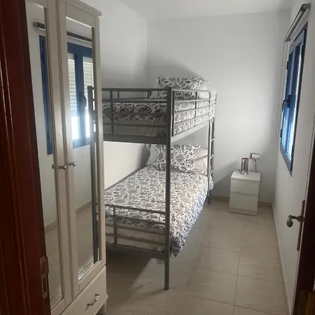 Modern House In 度假居